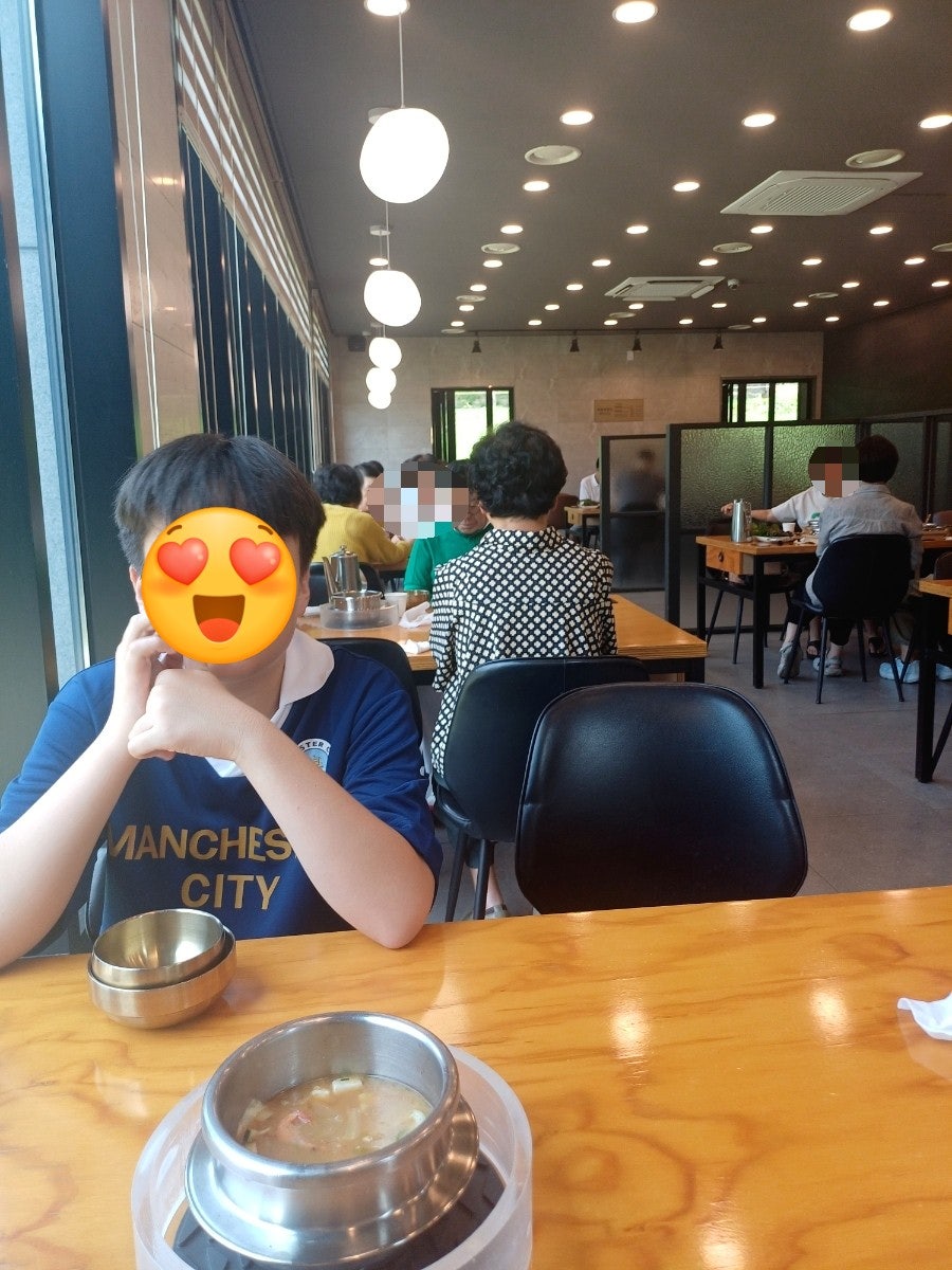 산아래우렁쌈정식 사진 5