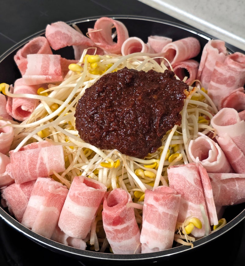 콩불 레시피, 너무 쉬워서 알려주기 민망한 콩나물불고기