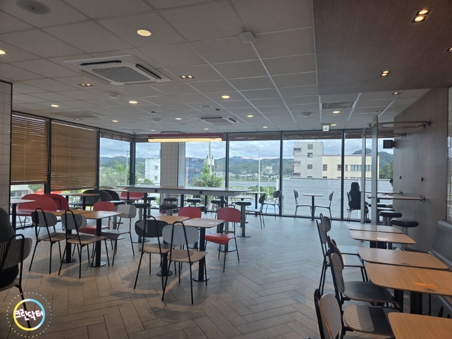 맥도날드 평택GSDT점 사진 6