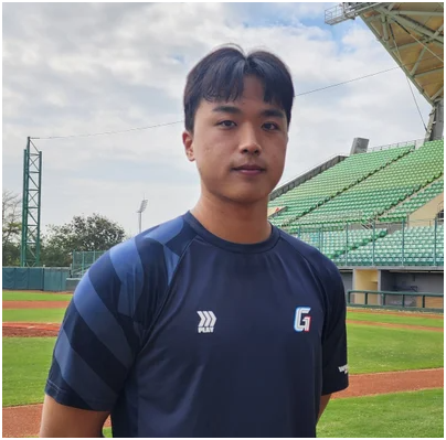 박정민 말소, 롯데 엔트리 제외 이유는? 김태형 감독이 내린 휴식 결정