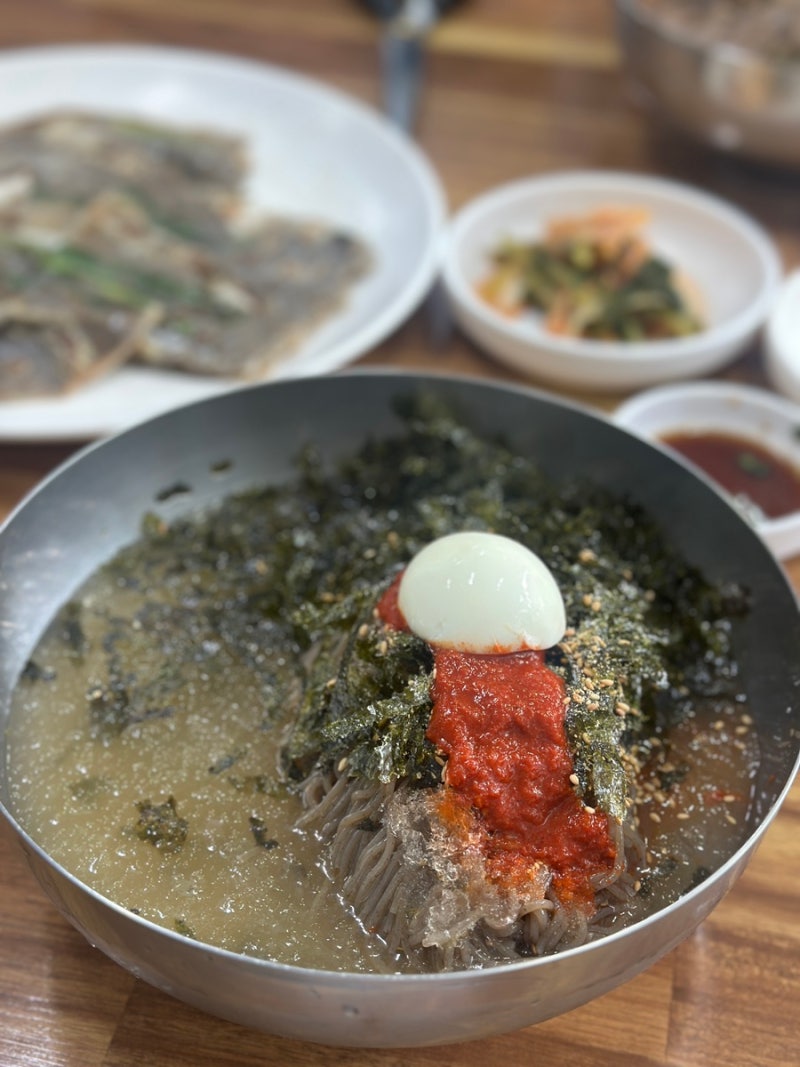 정주영 회장의 원픽 단골집, 강릉 송정해변막국수 내돈내산 솔직후기