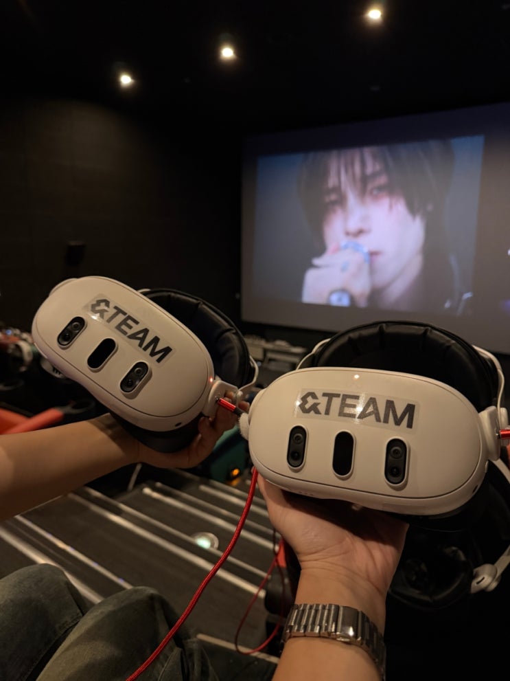 앤팀 VR콘서트 관람하고 온 후기 (홍대 <b>메가박스</b>)