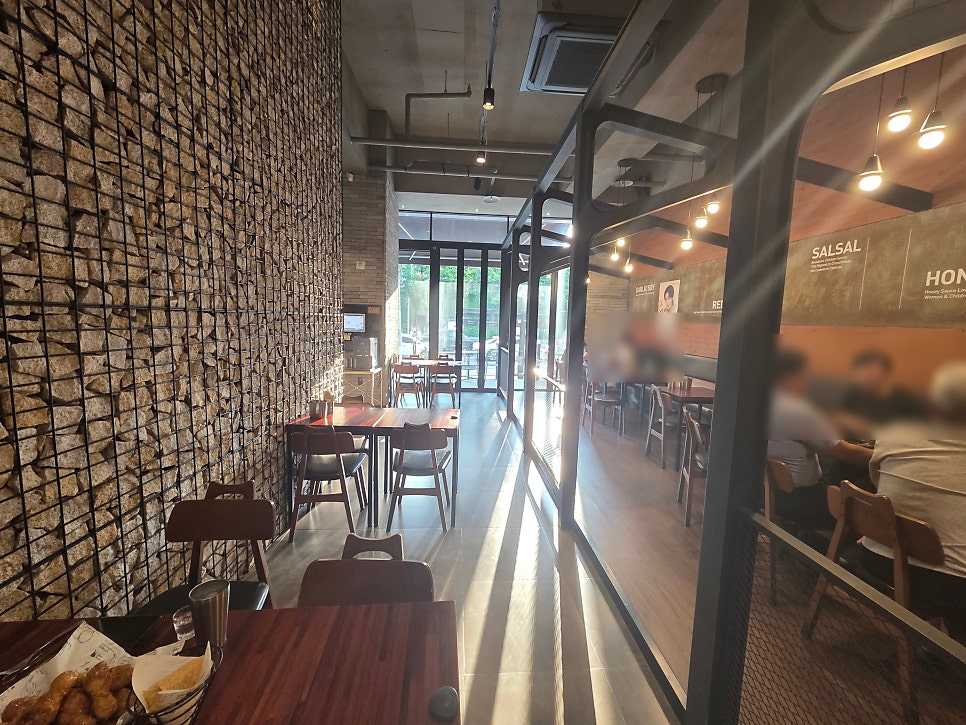 교촌치킨 작전1호점 사진 4
