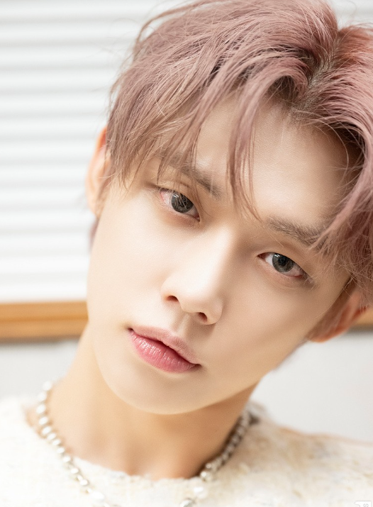 직접 짠 안무 수준이 이 정도? 투바투 연준 아이스크림 영상 무한 반복 중인 1인