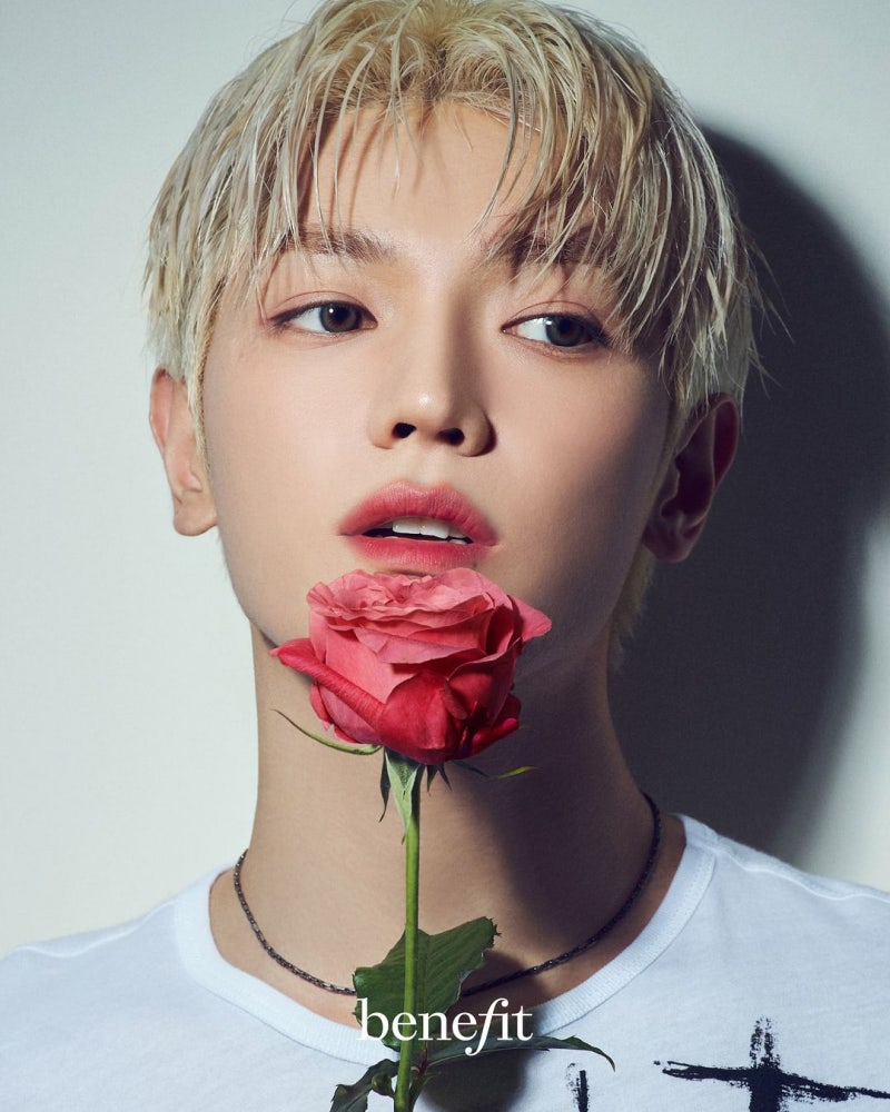 태용야~호~ 오늘 이태용 생일이다!!!!!!!!!