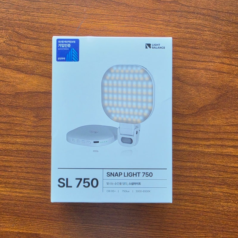 라이트밸런스 SL750 스냅라이트750 유튜버 블로거 휴대용 핸드폰 조명 가격 내돈내산 사용 후....