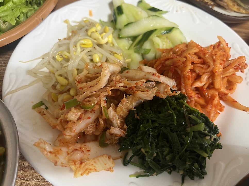 엄마손보리밥 사진 6