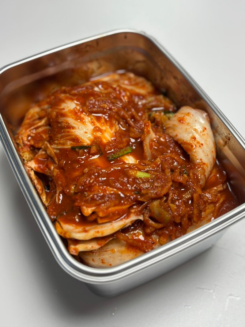 조선호텔 붉은대게 포기김치 5kg (5kg김치통 추천 까사베니 스테인리스 김치통 ,내돈내산 후기....