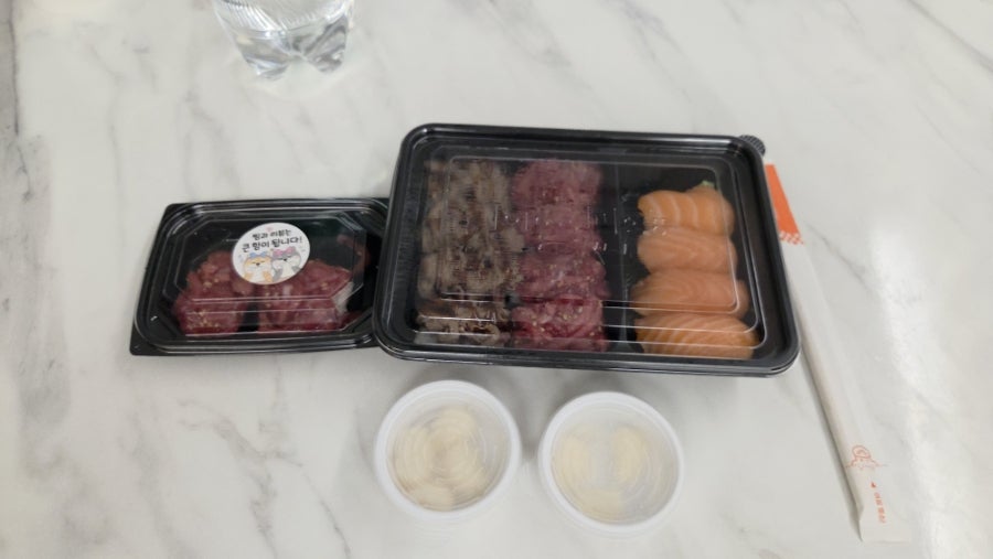 육회바른연어 구파발점 사진 3