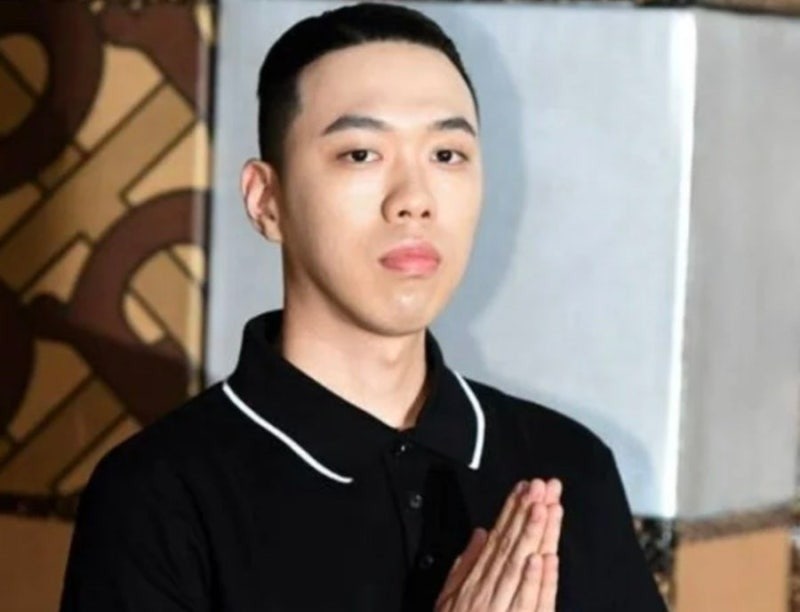 "태극기 거꾸로 달지 마라" 비와이 한마디, 김민석 국무총리 배지 논란 저격 의혹 전말 +비와....