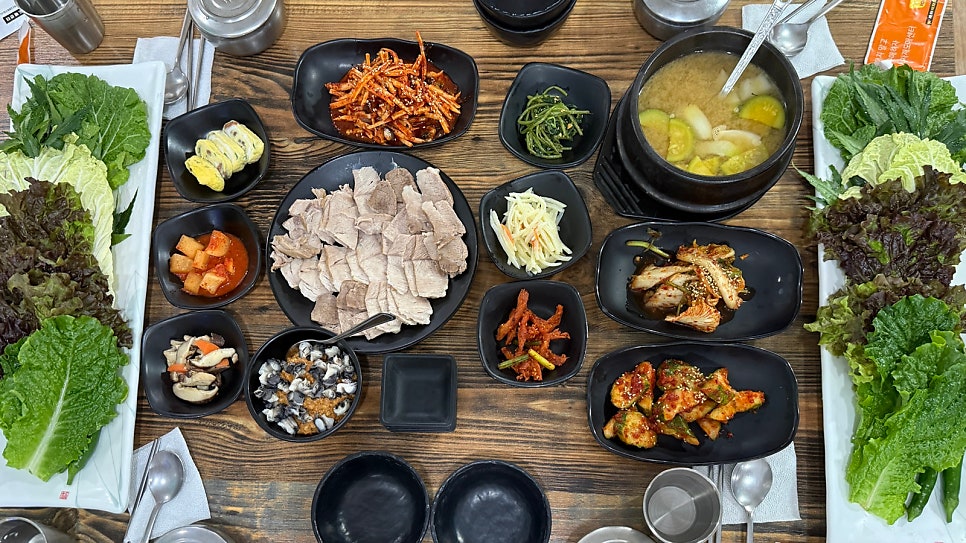 고향우렁이쌈밥 사진 2
