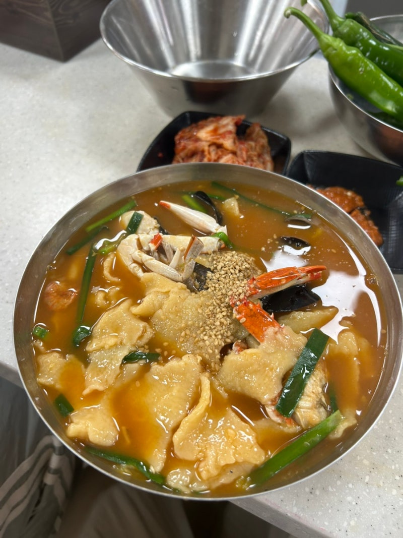 [대구맛집] 얼큰이칼국수 칼제비 평일방문후기 서문시장2지구맛집 신선한푸짐한해물