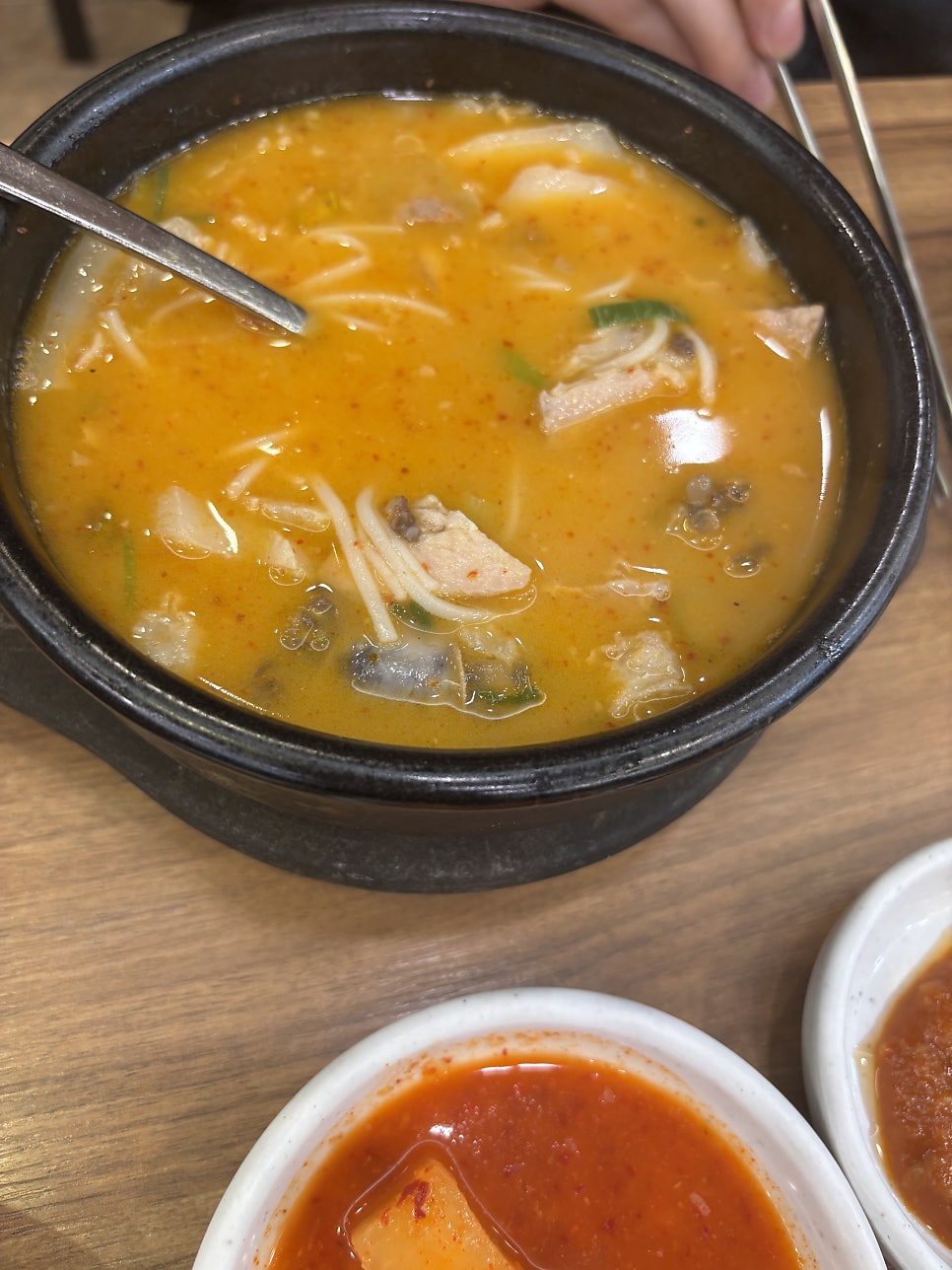 시골한방돼지국밥 용원점 사진 6