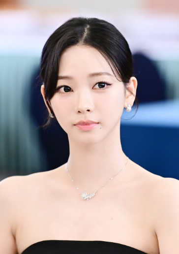 에스파(aespa) 카리나 프로필 총정리: 나이, 키, 본명부터 AI 미모 비결까지!