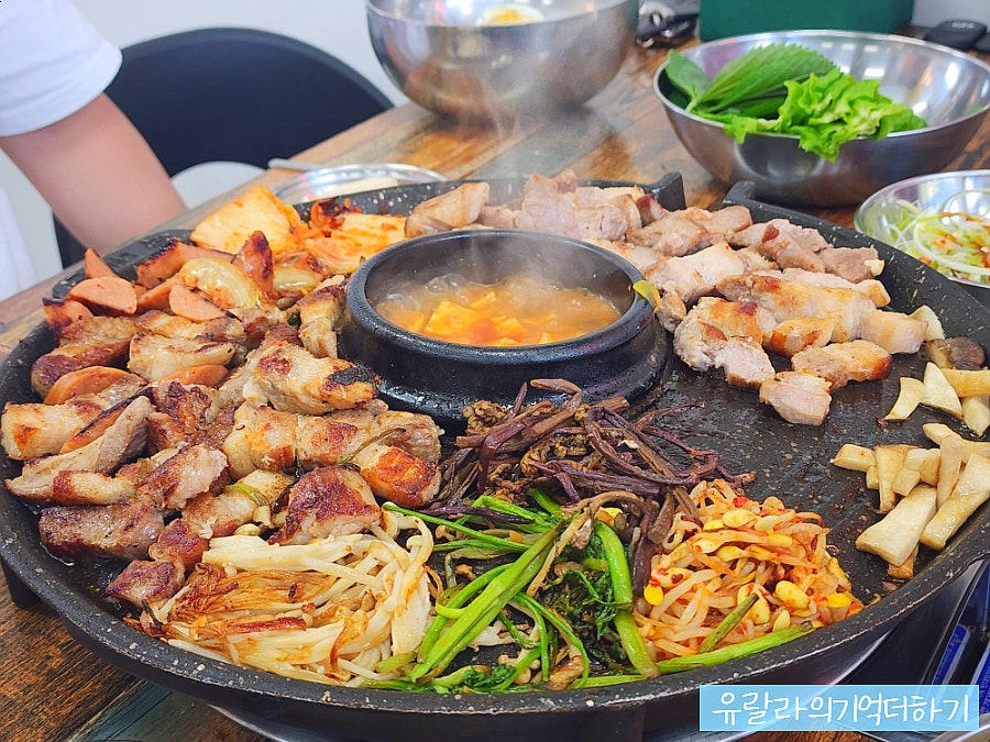 솥뚜껑삼겹살 사진 3