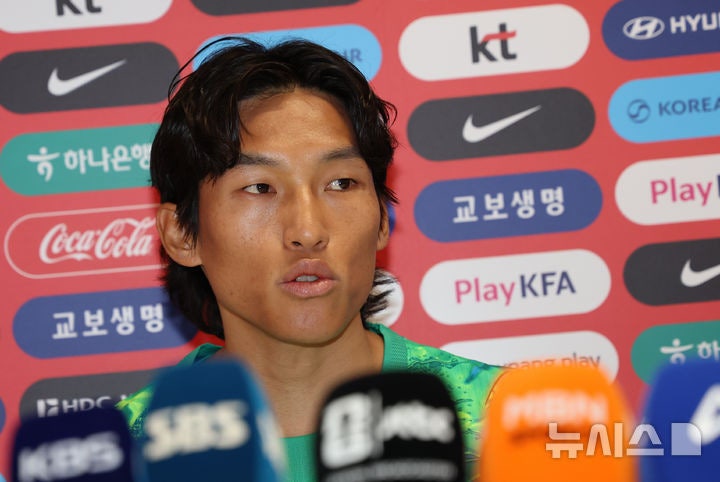 김진경 김승규 근황, 월드컵 끝나고 첫딸 품에 안았다