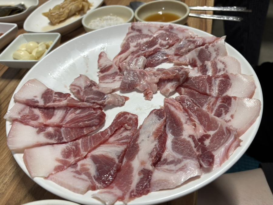 꿀단지생고기 사진 6