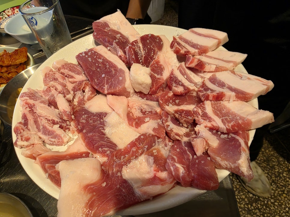Neopttakjip Yeokchonbonjeom photo 3