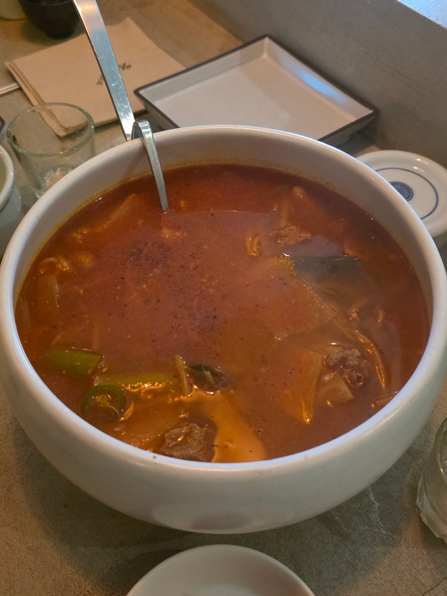 윤복 사진 1