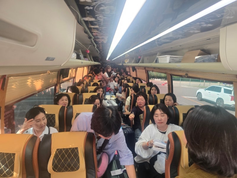 [광주시의원 노영준] 광주시어린이집연합회 원장단 해외연수 버스인사 (20260623 화) 경기광주 ....