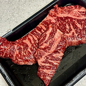 소고기 굽는 법! 투뿔한우 채끝등심 맛있게 굽는 꿀팁, 엄마네한우 한우선물세트