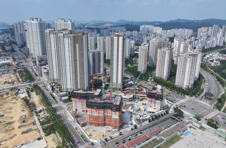 ‘용인 다음 <b>광주</b>’→‘2곳 동시 추진’…李가 총수 설득했다