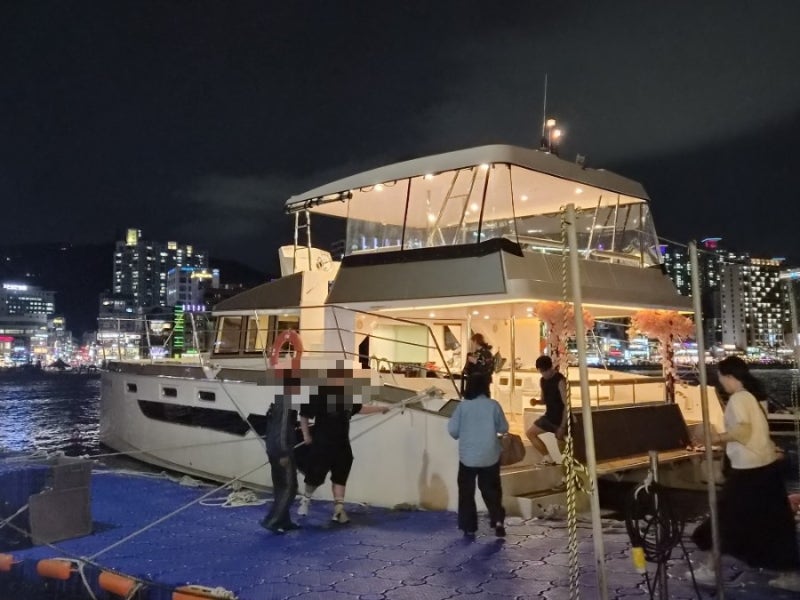 부산 광안리 요트투어 후기｜드론쇼부터 불꽃놀이까지 부산 여행 필수 코스