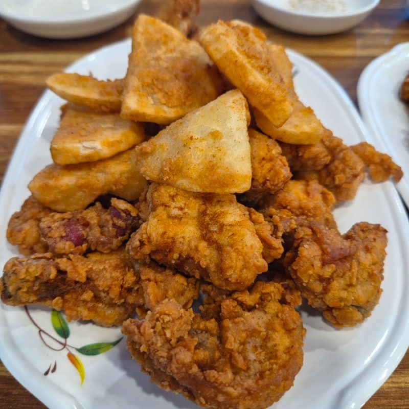 [부산 부산대] 뉴숯불통닭 - 카레 향이 인상적인 부산 3대 통닭