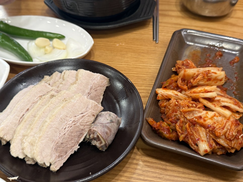 부전돼지국밥 사진 7