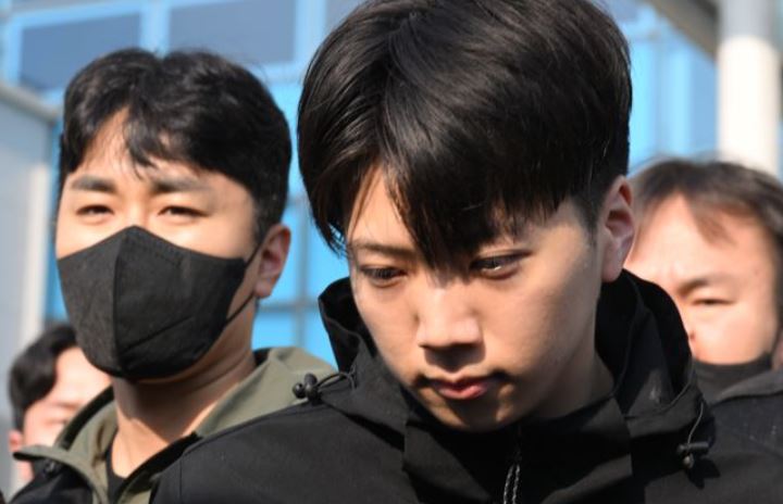 '광주 여고생 살해' <b>장윤기</b>, 현직 경찰 아버지가 핵심 <b>증거 인멸</b>... 