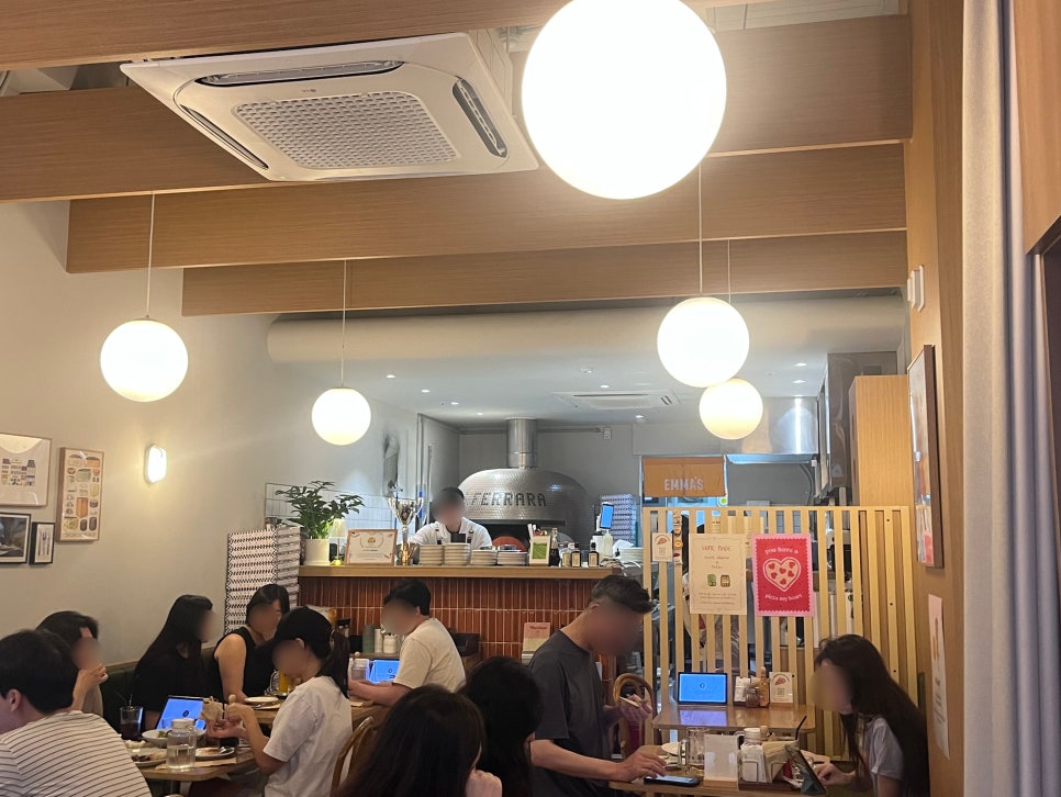 리틀에마스 사진 2