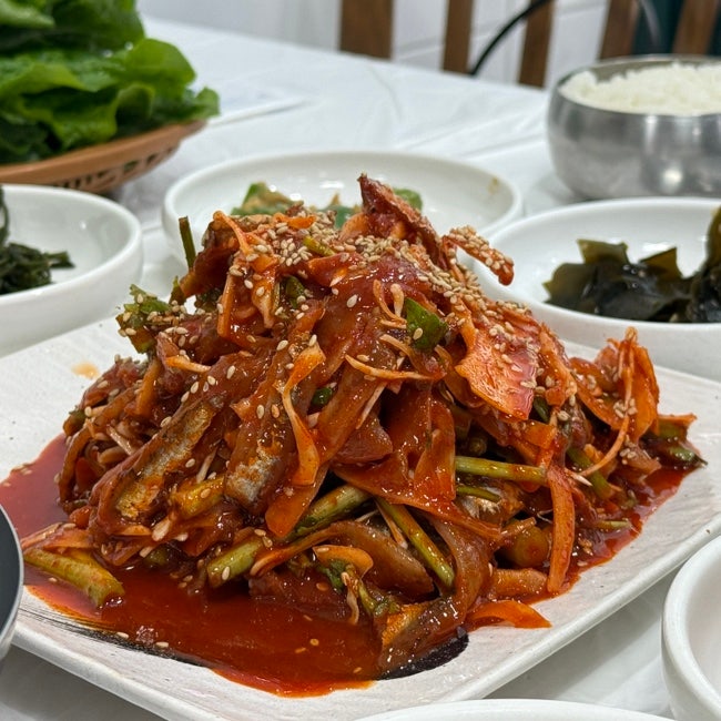 남해여행 남해미조항 미조식당 남해까지 갔으면 멸치요리 먹어야죠 미조항 맛집