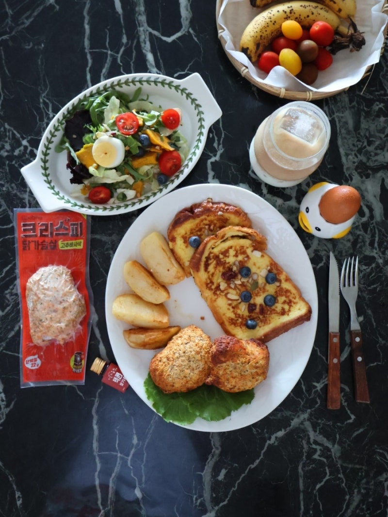 건강하고 맛있는 냉동 닭가슴살 요리 추천 또띠아치킨피자 &치킨샐러드 만들기 굽네몰 크리....