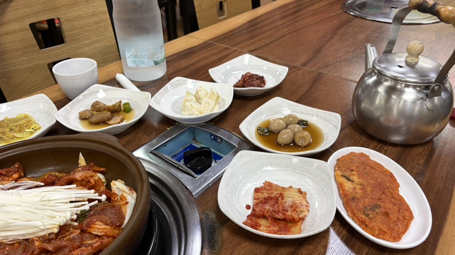 제주유기농쌈밥촌 본점 사진 6