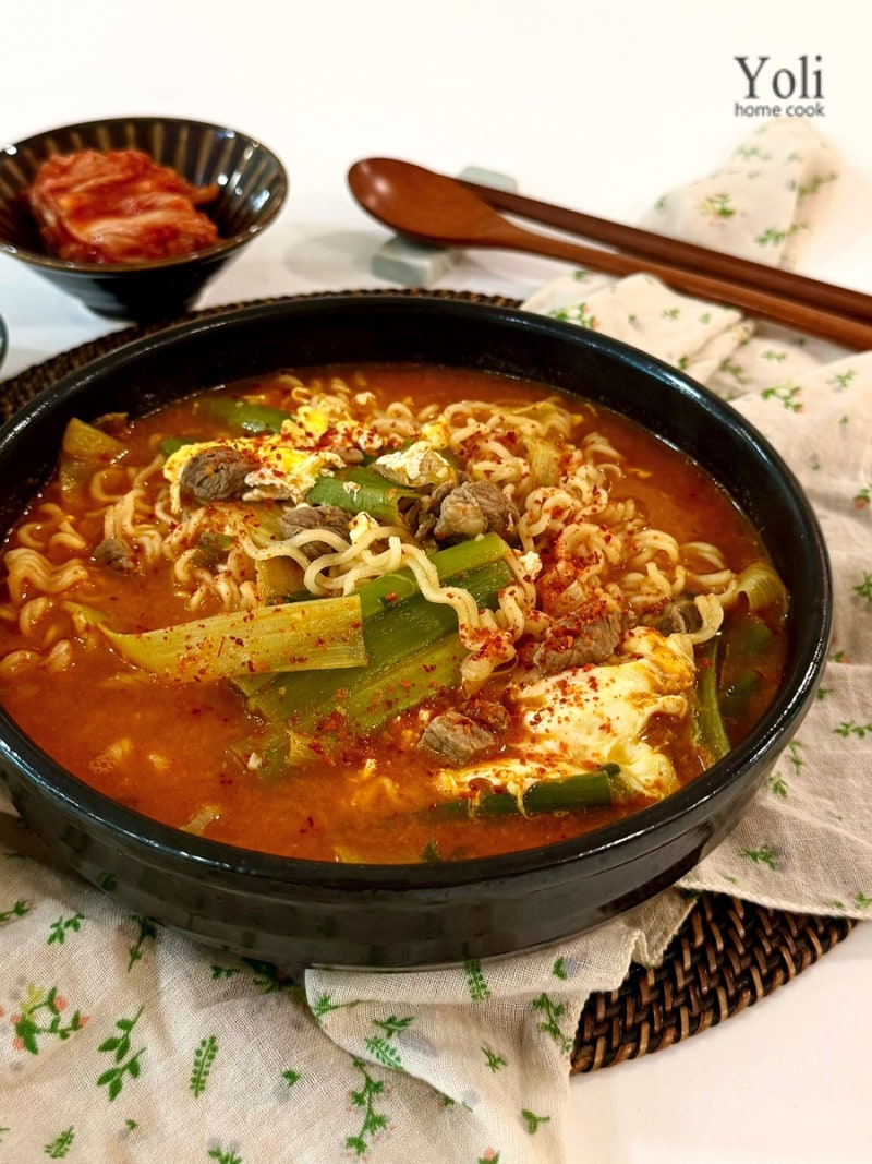 사리곰탕 육개장 끓이는법 대파 육개장 라면 레시피 소고기요리