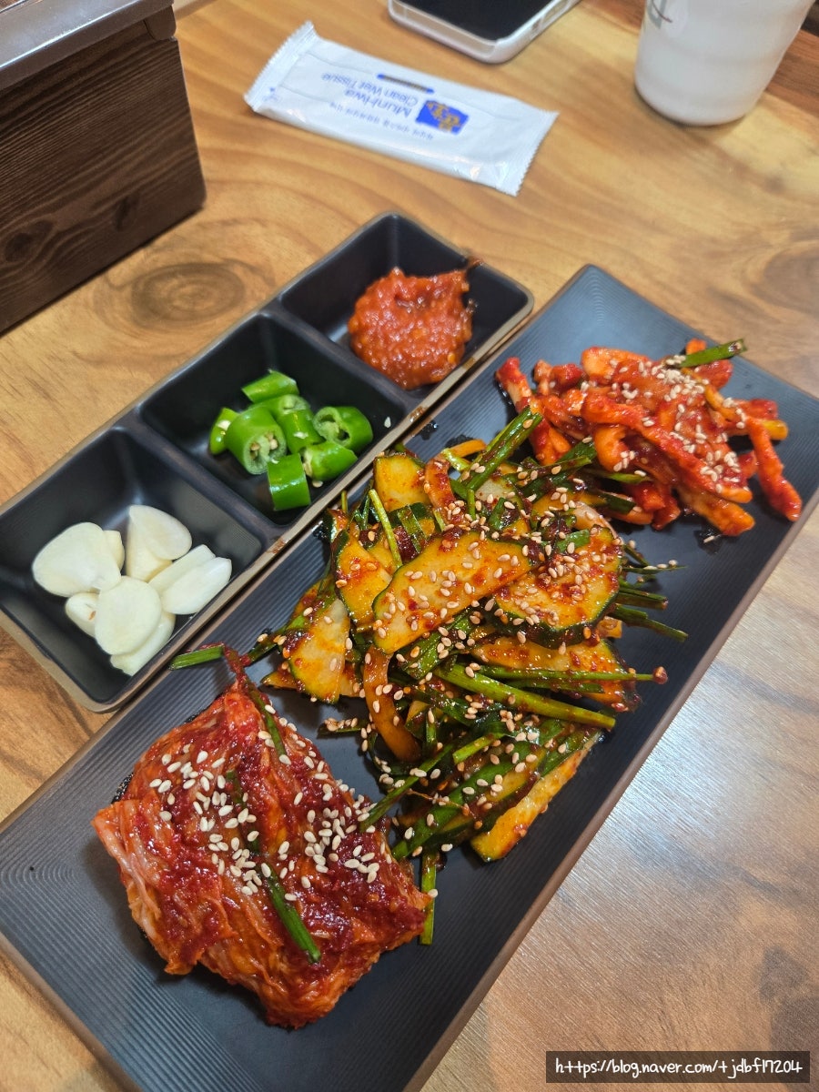 명동보쌈국수 사진 5