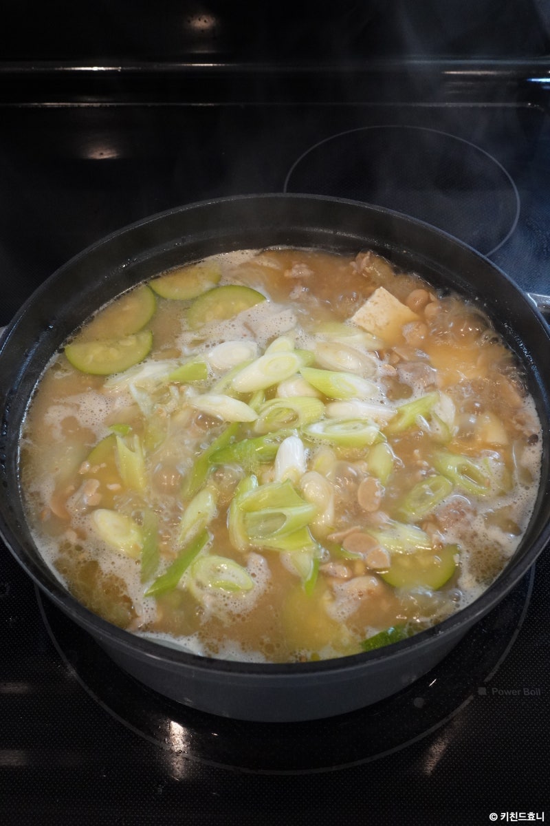 청국장 맛있게 끓이는 법｜목살 듬뿍 넣은 구수한 청국장 레시피 (아이도 잘 먹어요)