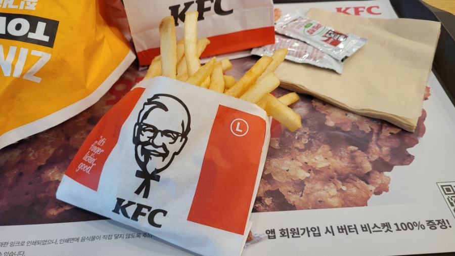 KFC 명일DI점 사진 3