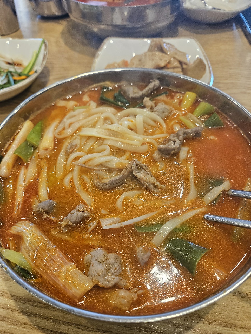 육대장 신영통삼성반도체점 사진 2