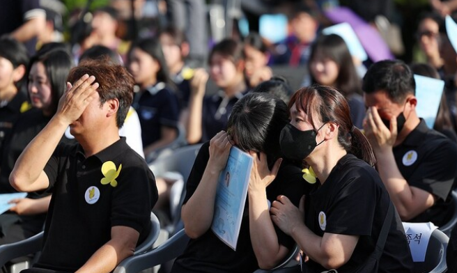 <b>장윤기 사건</b>, <b>압수수색</b> 이후 리얼돌 폐기 논란