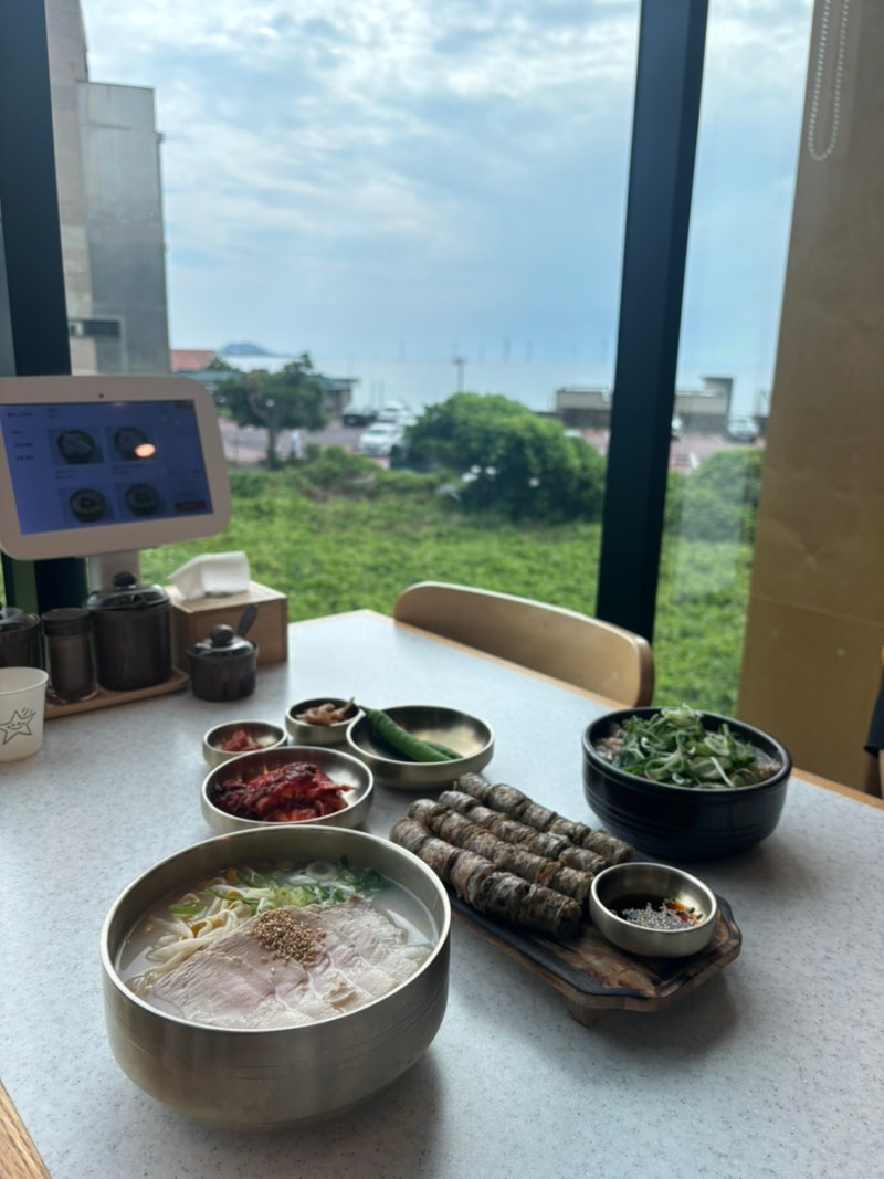 제주 애월 고기국수 현지인 맛집 한담국수 곽지애월점 후기