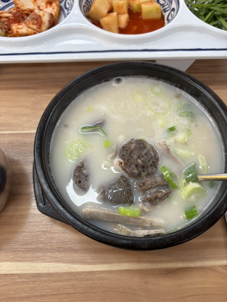 탐라돼지국밥 사진 2