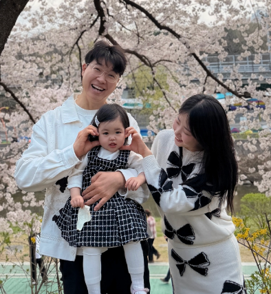 벌써 세금 내는 아기? 박수홍 딸 재이 신발만 800만원 슈퍼 베이비 근황 (엔터 뉴스)