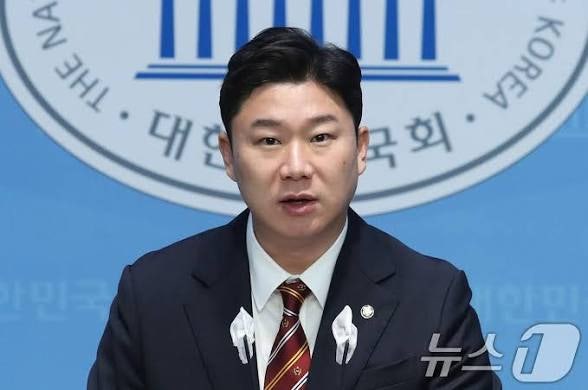 진종오 프로필 의원 홍명보 손흥민 불화설 자격증 특혜논란 제기