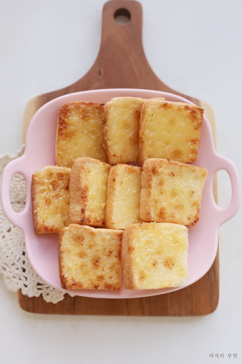 에어프라이어 식빵 마늘빵 만들기 레시피 소스