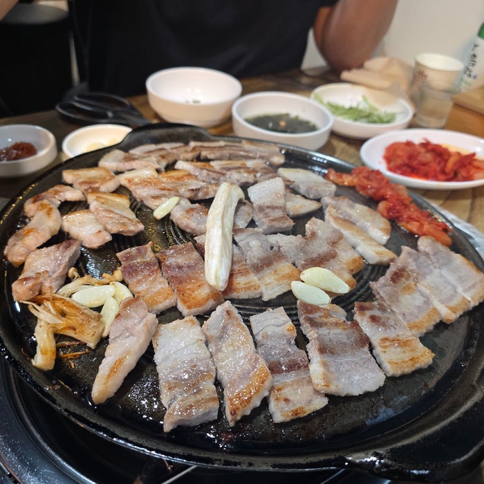 장터삼겹살 사진 1