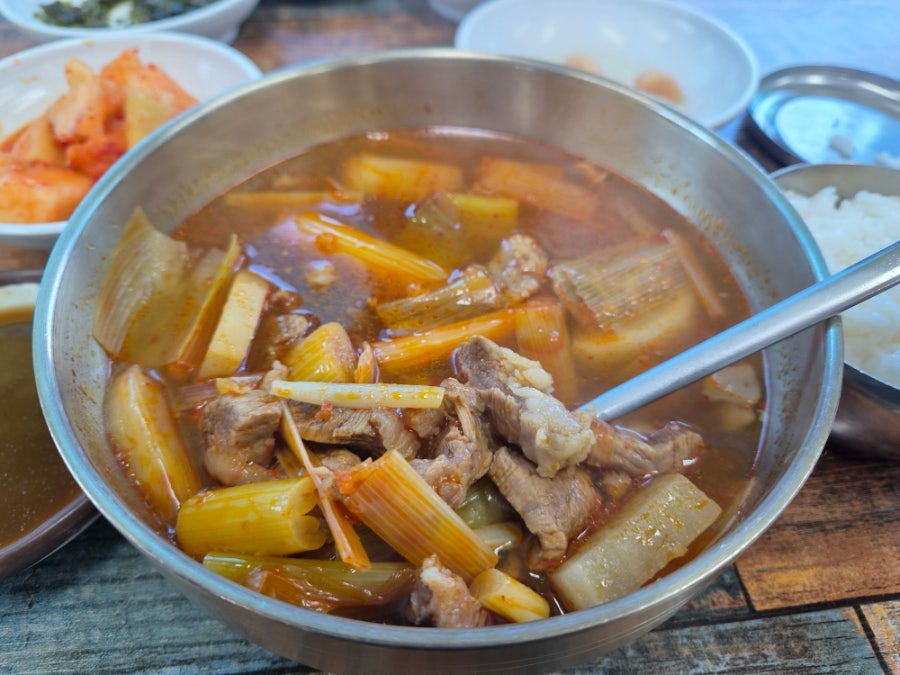 운주골한우가마솥국밥 사진 6