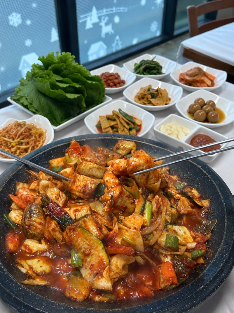 태안 솔라고cc 맛집 대청 태안 맛집으로 게국지는 그만! 장어볶음 아나고볶음 바다장어주물....
