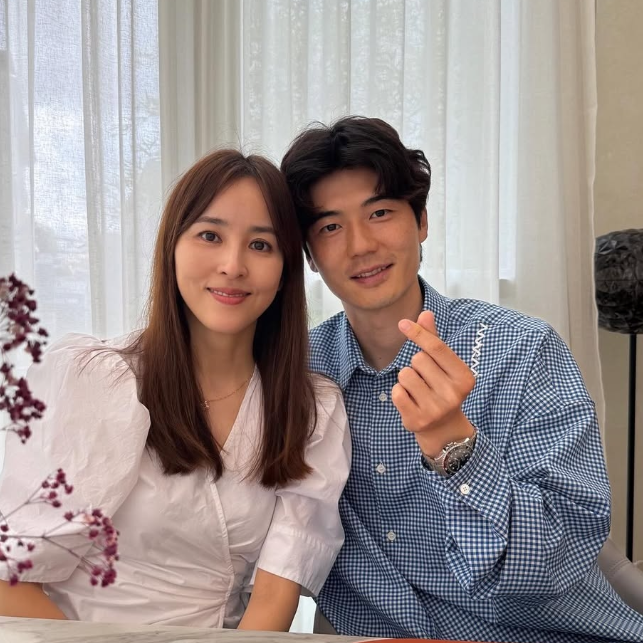 벌써 13년이라니! 한혜진이 공개한 기성용과 연애 시절 투샷 (진짜 풋풋함)