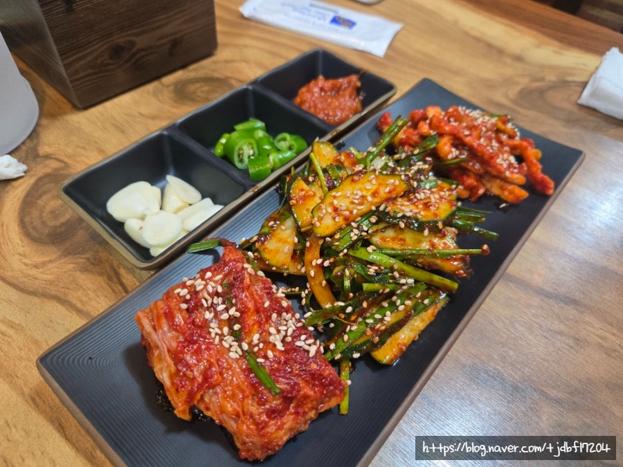 명동보쌈국수 사진 6